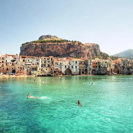 Vakantiehuis Holidays Vanni Cefalù